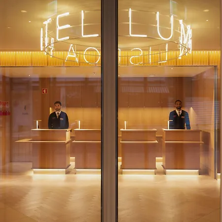 Hotel Lumen & The Light Show Lisbona