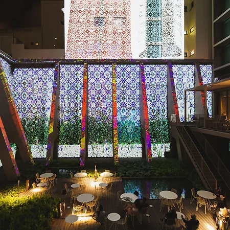 מלון Lumen & The Light Show 4*