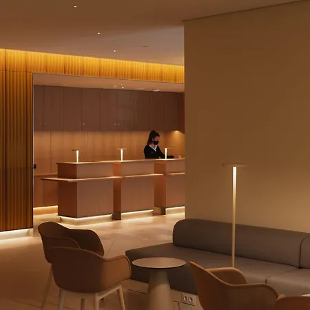 Lumen & The Light Show 4*