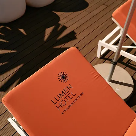 Hotel Lumen & The Light Show 4*