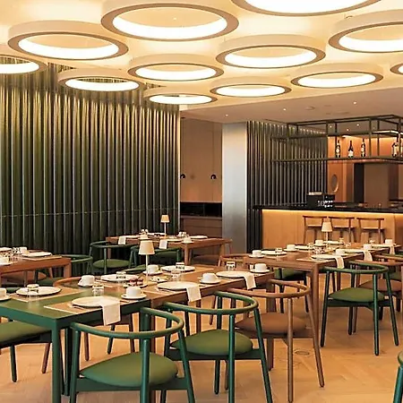 Hotel Lumen & The Light Show