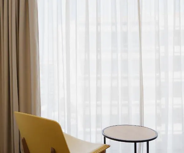 Lumen & The Light Show 4* Lissabon