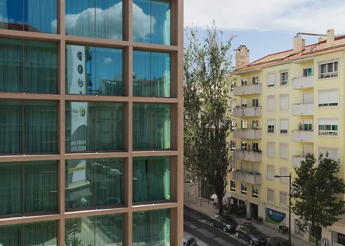 Hotel Lumen & The Light Show